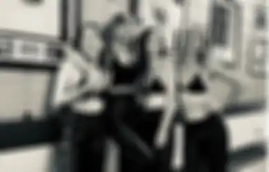 Keren! Taylor Swift dan Haim Mashup Lagu 'Love Story' dan 'Gasoline'