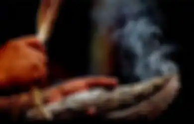 Petaka Seleb TikTok Tolak Cinta seorang Pria Dapat Kiriman Santet: Ada Suara Guyuran Pasir di Atap Rumah