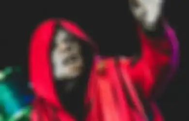 Serem! Topeng Tua Sid Wilson Ikut Nyanyi Bareng di Konser Slipknot