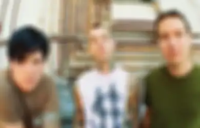 Dari blink-182 Hingga The Used, Ini Dia 5 Lagu Pop Punk 2000-an yang Ternyata Cover Lagu 80-an!