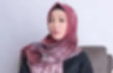Lagi Beberes Lemari, ART Temukan Koleksi Bikini Lawas Milik Angelina Sondakh Sebelum Hijrah, Begini Nasib Pakaian Sexy Istri Mendiang Adjie Massaid Setelahnya