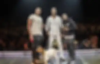 Kevin Hart Kasih Chris Rock Kado Berupa Kambing, Namanya Will Smith