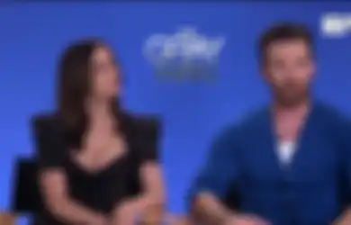 Ana de Armas Kagumi Chris Evans Saat Syuting Bareng The Gray Man