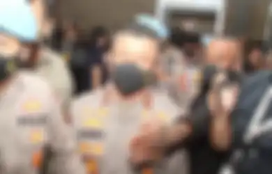 Tatonya Bikin Heboh, Pengawal Ferdy Sambo Ternyata Jago Tembak di Medan Konflik, Foto Sosoknya Disorot Habis-habisan