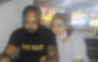 Bukan Cuma Irjen Ferdy Sambo, Ajudan Eks Kadiv Propam Ternyata Rayakan Ultah Pernikahan Sebelum Brigadir J Tewas, Begini Foto Wajah Istrinya