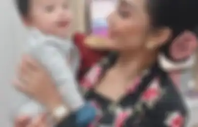 Belum Genap Satu Tahun, Ameena Sudah Mulai Dikenalkan Musik Oleh Krisdayanti, Polah Tingkah Anak Atta Halilintar Jadi Sorotan