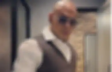 HANCURKAN Seluruh Alat Sulap Miliknya, Deddy Corbuzier Ungkap Alasan Pilih Melenyapkannya Ketimbang Dijual 