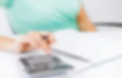 Tips Bijak Mengelola Keuangan! Hemat Tapi Jangan Pelit ke Diri Sendiri