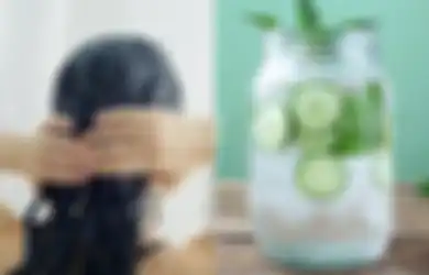 Aneka Tips Kecantikan, Mulai Sekarang Coba Keramas Pakai Air Rendaman Timun, Gak Nyangka Hasilnya Bak Habis Perawatan Mahal