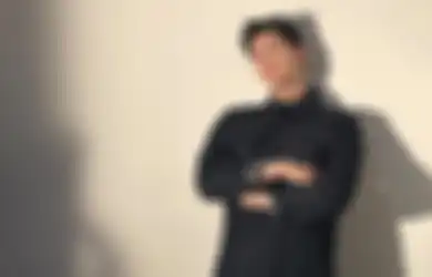 Pamer Jidat Paripurna, Cha Eun Woo Hiasi Cover Majalah Cosmopolitan