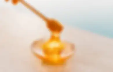 Asam Lambung Bisa Diatasi dengan Madu? Ternyata Begini Penjelasannya!