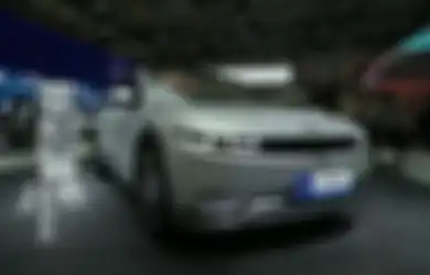 5 Tahun Lagi Mobil Listrik Bisa Terisi 90 persen dalam 10 menit