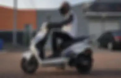 Beli Motor Listrik Tanpa Baterai Tanpa Isi Ulang Jauh Lebih Murah, Ada Oyka dan Smoot