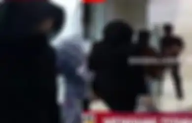 Tampil Serba Hitam di Gedung Bareskrim, Putri Candrawathi Dicecar 80 Pertanyaan dan Kekeuh Akui Jadi Korban Pelecehan, Begini Kata Kuasa Hukum