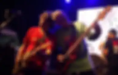 Serunya DistorsiKERAS Magnumentary x Beyond The Scream Medan: Rocket Rockers Kolaborasi dengan Vokalis Fingerprint!
