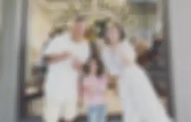 Kompak Pamer Foto Baju Serba Putih, Gisella Anastasia dan Gading Marten Rujuk?