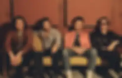 Menuju Album The Car, Arctic Monkeys Rilis Lagu Baru Nan Jazzy Bertajuk 'There'd Better Be A Mirrorball'
