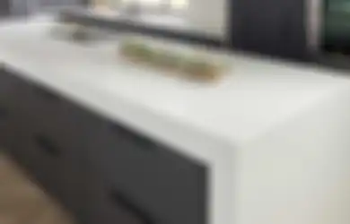 Ingin Menggunakan Kuarsa Putih untuk Meja Dapur? Pahami Dahulu Pro Kontranya!