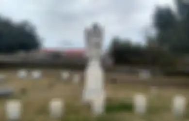 Berada di Pemakaman, Ini Sejarah Gelap Dibalik Patung 'Turning Angel' yang Terkenal di Mississippi
