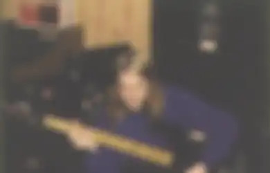 Tonton Momen Terbaik Kurt Cobain Kasih Wejangan untuk Musisi Baru yang Mau Merintis Karier!