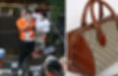 Penampakan Walking Closet Rumah Ferdy Sambo Saat Rekonstruksi Bikin Salfok, Jejeran Tas Mewah Koleksi Putri Candrawathi Berjejer Rapi, Berapa Harganya kalau Ditotal?
