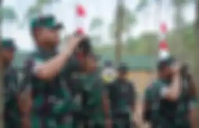 Anak Jenderal Dudung Disebut Jadi Pemicu, Panglima TNI Ungkap Hubungan Kerjanya dengan KSAD, Foto Mantan Pangkostrad Dibahas