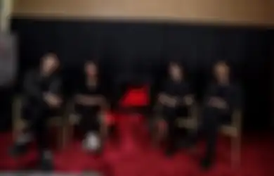 Biasanya Berakting Jadi Manusia Kini Harus Jadi Setan, Sheila Dara dan Ganindra Bimo Pendalaman Karakter Kuntilanak dan Genderuwo demi Film Jagat Arwah
