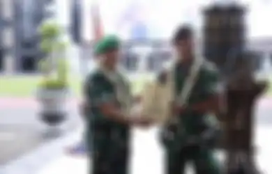 Jadi Kebanggaan Jenderal Dudung, Anak KSAD Dicoret Panglima TNI dari Seleksi Akmil Karena Syarat Ini, Foto Sosoknya Sampai Ditelusuri