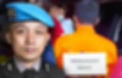 'Kamu Mau Dianggap Pembunuh', Bripka RR Banjir Air Mata, Istri Katakan Ini hingga Singgung Soal Anak, Kini Mantap Lawan Ferdy Sambo Ubah Keterangan Mau Jujur