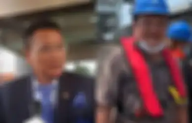 Sempat Dikabarkan Bangkrut, Hotman Paris Kini Blak-blakan Ngaku Miskin, Kekayaannya Kalah Telak Dibanding Sosok Ini!
