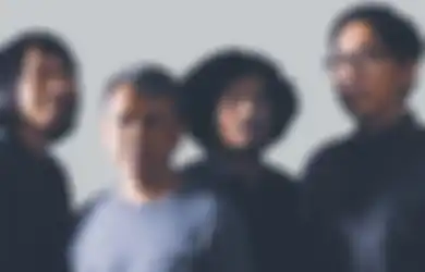 Sederhana tapi Tetep Keren, Efek Rumah Kaca Rilis Video Lirik Single 'Heroik' Bareng Kru Keos!