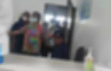 Kini Tak Bisa Mengelak dari Pencekalan ke Luar Negeri Meski Kantongi Izin Berobat, Gubernur Papua Lukas Enembe Pernah 'Bela-belain' Pergi ke Negara Tetangga Secara Ilegal, Katanya untuk Lakukan Hal Ini