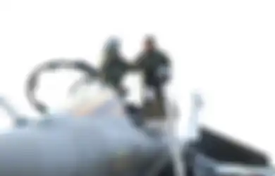 Lulusan AAU Bapaknya Mantan Bupati, Anggota TNI AU yang Berhasil Terbang Backseat di Rafale Ternyata Perwira Tinggi, Ini Sosoknya yang Sudah 1000 Jam Tunggangi F-16 Milik NKRI