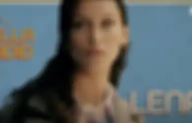 Bella Hadid Akting Pertama Kali di Seri Ramy Season 3, Perankan Karakter Aneh!