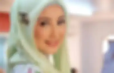 Dipepet 2 Pria Sekaligus, Desy Ratnasari Justru Tak Miliki Target Kapan Akan Nikah, Sosok Ini yang Jadi Fokus Utama Bahagianya