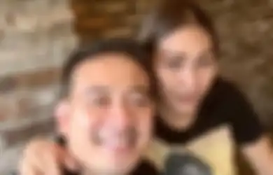 Raden Brotoseno Dipecat dari Kepolisian dan Jadi Bulan-bulanan Publik, Tata Janeeta Geram Saat Sang Suami Dikatai Pengangguran