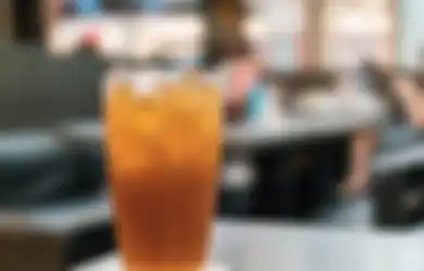 Aneka Tips Kesehatan, Jangan Sampai Keblinger, Keseringan Minum Es Teh Manis Bisa Picu Deretan Penyakit Berbahaya ini di Tubuh
