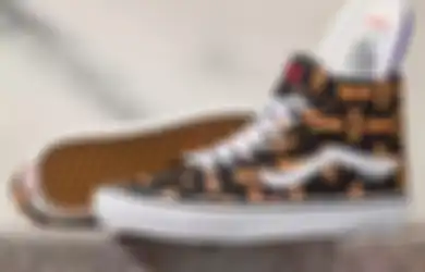 Kolaborasi Vans x Thrasher dalam Sneaker Skate Old Skool dan Sk8-Hi!