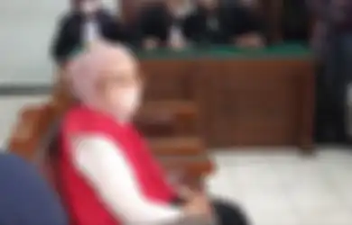 Medina Zein Pingsan Saat Kembali ke Rutan, Sempat Beri Pernyataan Ini Setelah Jalani Persidangan