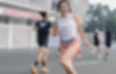 Potret Gisel Lari Pakai Outfit Seksi Jadi Sorotan, Gading Marten Cuma Mau Komentari Foto Ini