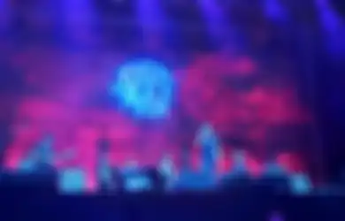 Ngaku Jadi Laki-laki Setia, Ahmad Dhani Nyanyikan Lagu Ini Bareng Ahmad Band di JogjaROCKarta 2022