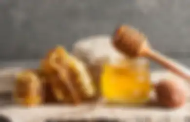 Aneka Tips Harian, Madu Asli dan Palsu Bisa Dibedakan dengan Cara Dioles ke Jari, Begini Ciri-cirinya