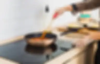 Sering Dikira Sama, Simak Perbedaan Kompor Listrik dan Kompor Induksi, Mana yang Paling Cocok untuk Makanan Indonesia?