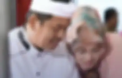 Tangis Bupati Purwakarta Pecah Singgung Alasan Cerai, Dedi Mulyadi: Meski Sakit, Aku Akan Bertahan