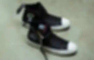 Kolaborasi UNDERCOVER x WTAPS Rekonstruksi Converse Chuck Taylor High!