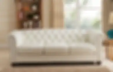Berikut Tips dan Trik untuk Membersihkan Sofa Kulit Berwarna Putih!