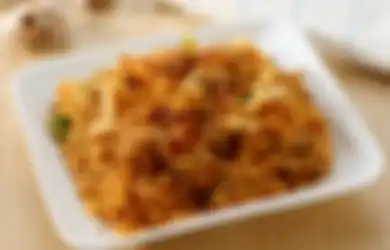 Tolong Jangan Ngeyel, Mulai Sekarang Stop Makan Nasi Goreng Dicampur 3 Bahan Ini, Efeknya Fatal