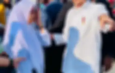 Pelajar Ini Nangis hingga 'Memarahi' Jokowi, HPnya Rusak Usai Kejar Rombongan Presiden, Kini Dapat HP Baru