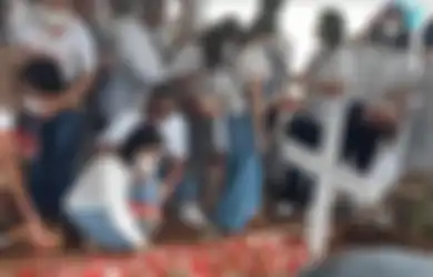 Nenek Kandung Gempi Meninggal Dunia, Gisella Anastasia Sempat Bawa Putrinya Temui Ibunda Gading Marten: Tadinya Liburan, Tapi Dapat Kabar Duka
