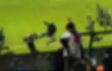Diburu Panglima TNI, Tentara yang Tertangkap Kamera Tendang Suporter Arema Dicari Keberadaannya, Andika Perkasa: Kalau Ada Video Lain Dikirim ke Kami!